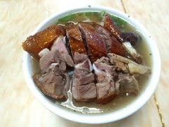 烧鹅濑粉-香辉食馆(新兴路店)