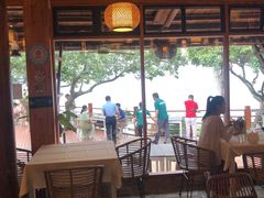 -美人鱼悬崖海景餐厅(鹿嘴山庄店)