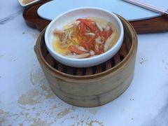-皇马海口湾海景酒店(万绿园秀英港店)