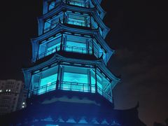 -绳金塔