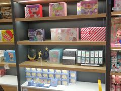 -泡泡玛特POPMART(崇文门国瑞城店)