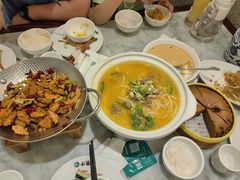-小菜园新徽菜(宜兴八佰伴店)