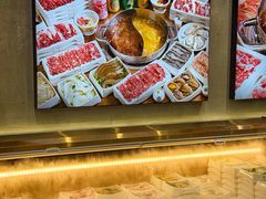 -来龍儿鲜切牛肉自助老火锅