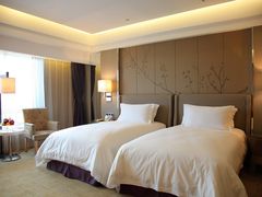双床房-上海中航虹桥机场泊悦酒店