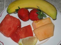 水果-广州花园酒店-凌璇阁360度高空海鲜自助餐CAROUSEL