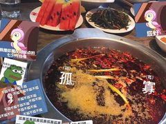-佬土鹅肠火锅(中建大观店)