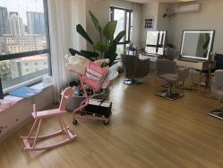 -E.L.K造型momopark店