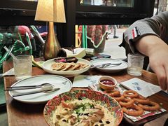 -Famous肥猫墨西哥音乐餐吧(五棵松华熙LIVE店)