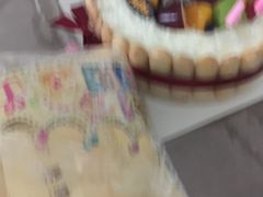 -皇冠幸福里动物奶油生日蛋糕(古田二路店)