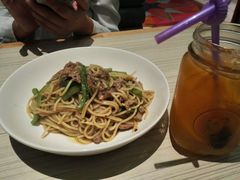-卢家妈妈·西餐厨房(卜蜂中心店)