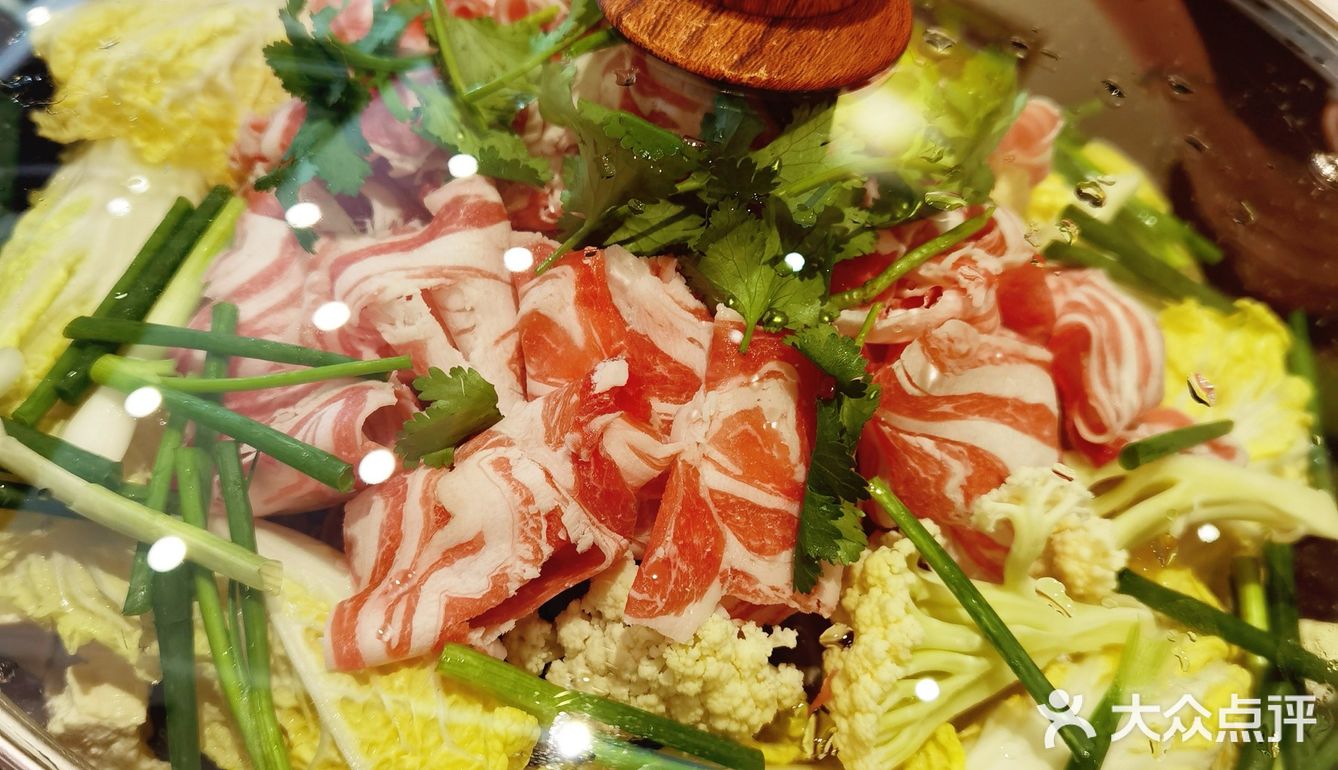 不一样的羊肉锅