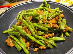 -黄泥岗·地道湖北菜(奥特莱斯店)