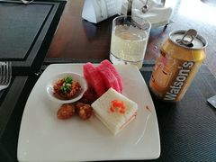 -三亚湾海居铂尔曼度假酒店