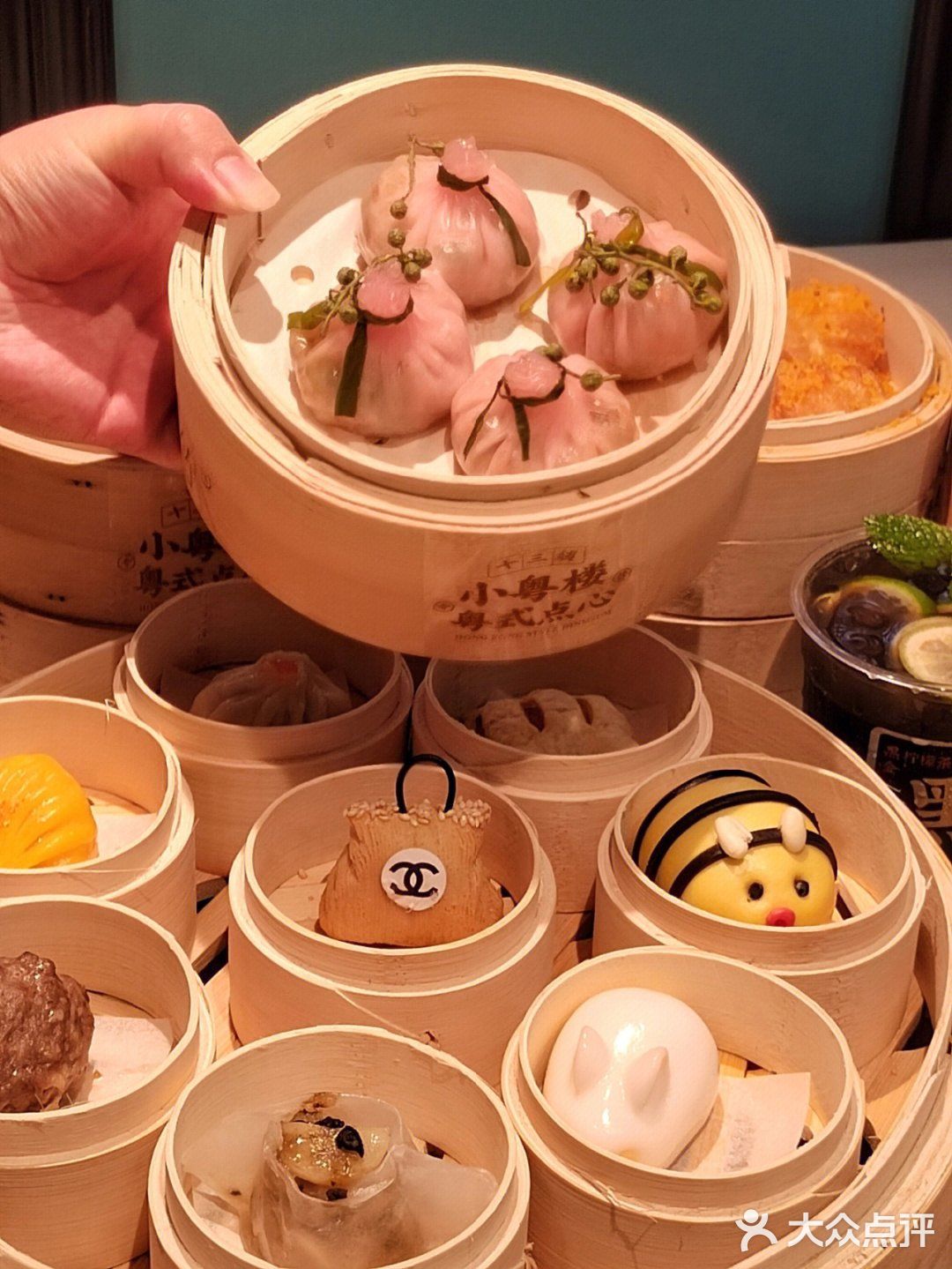 为了大眼仔菠萝包，我愿意来这家店一百次！