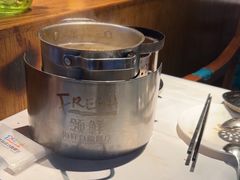 -领鲜活海鲜榴莲自助火锅(东门店)