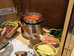 -独食火锅·半米屋台(直营总店)