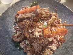 -玛格萝妮比萨屋(四平店)