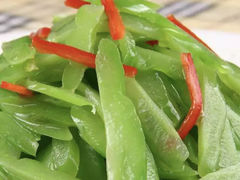 素炒苦瓜-柴窝堡辣子鸡(文艺路店)