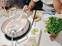 -浪里寻·臻牛养生牛肉火锅(方圆荟店)