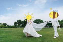 -雪中彩影婚纱摄影·微光艺术中心