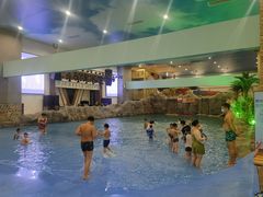 -水王国温泉水世界