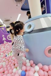 -孩子王童乐园(马群店)