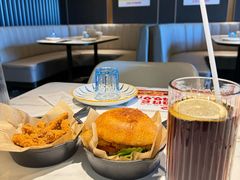 -必胜客(江东万达店)