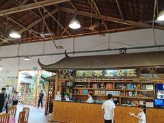 -侠成水上农庄(工业大道店)