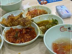 -晓宇盒饭(民安街店)