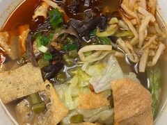 -卓雅桂林米粉