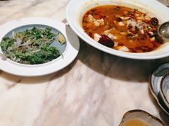-周渝食惦·酸菜鱼精致川菜(横岗店)