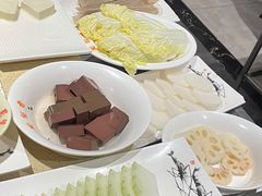 四川宽粉-蜀留香火锅·始于1999·原四川老火锅(白堤路店)