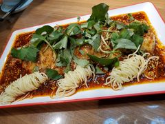 大刀白肉-有红鸡毛店·川菜(建设路店)