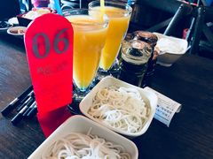 -十秒到米线(莱茵翠景店)