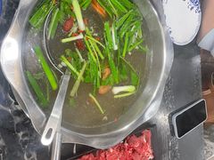 -小牛家村·贵州黄牛肉火锅(梦想小镇二分店)