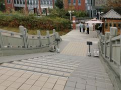 -上海德威外籍人员子女学校(浦西校区)