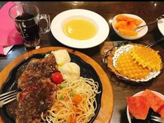 -豪客来牛排(府河店)