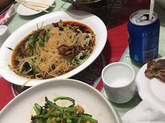 -吴记酱骨炖菜馆(西大直街店)