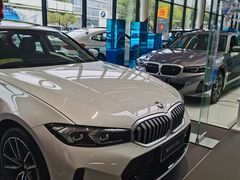 -上海宝信宝马4S店