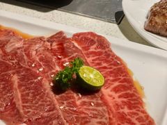 月见薄切板腱-Uncle Shawn大叔烧肉餐酒馆