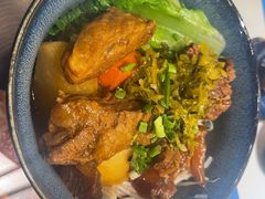 红烧半筋半肉牛肉拌米粉-馔豚·台北菜专门店(深圳湾万象城店)