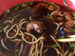 -小龙大肉面馆