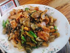 酸菜炒大肥-如意坊美食(华兴一街店)