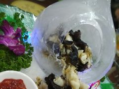 -地方名吃海鲜大馅蒸饺(北戴河店)