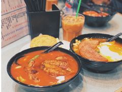 番茄浓汤鸡翅猪扒通粉-华嫂冰室(尖沙咀店)