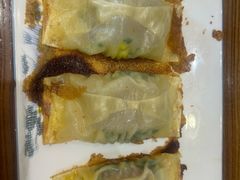 -东来菜馆•手抓海鲜家常菜•海鲜锅贴(鸽子窝店)