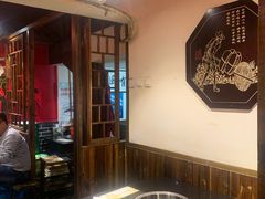 -宽板凳老灶火锅(簋街店)