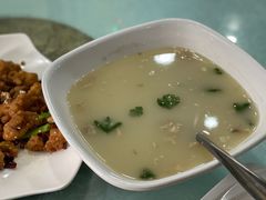 -六和聚传统烤鸭.天津菜(和平店)