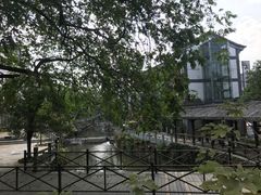 -梅岭月亮湾山体公园