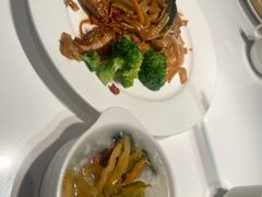 -珠海拱北口岸智选假日酒店